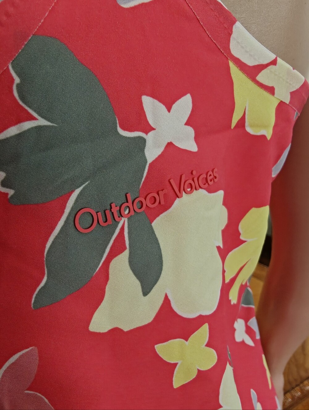 NWT Outdoor Voices Exercise Dress Medium Slice of Life Pink Floral UPF 50+ New - Picture 16 of 16